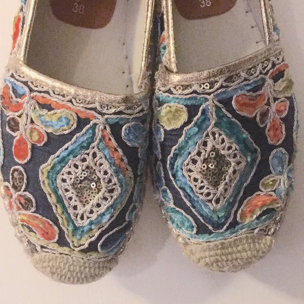 🧿 Patrizia by Spring Step Blue Sequin Shoe